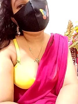 Snapshot of Ameera19 chatting on 10/03/25, 05:54 Ameera19 online show from 10/03/25, 05:54