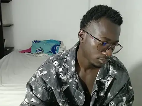 Snapshot of _Lowmaypalacios chatting on 03/20/26, 01:16 Lowmaypalacios online show from 03/20/26, 01:16