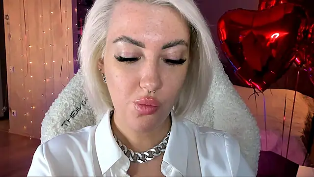 tykioty Miley online show from 02/14/25, 01:08