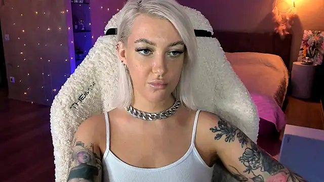 tykioty Miley online show from 11/08/25, 10:59