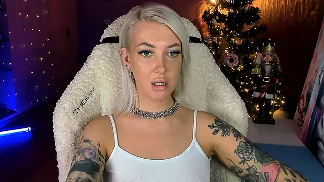 tykioty Miley online show from 01/10/26, 01:02