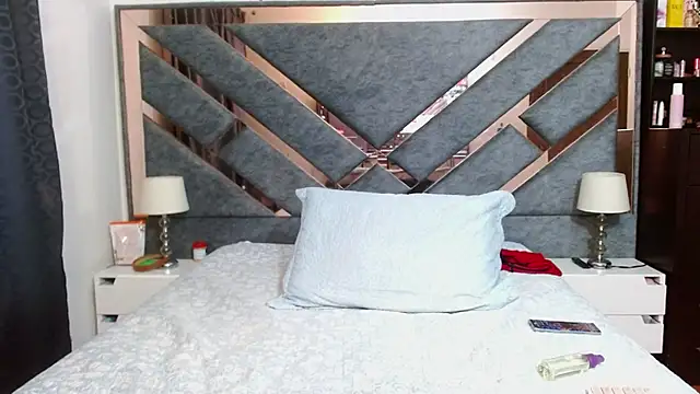 KarlaTesg online show from 03/21/26, 08:19