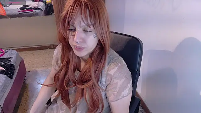 Eli666uwu online show from 10/13/25, 11:32