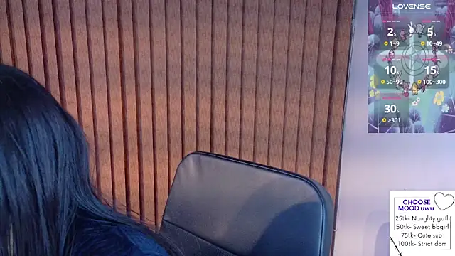 Snapshot of Eli666uwu chatting on 03/10/26, 10:42 Eli666uwu online show from 03/10/26, 10:42