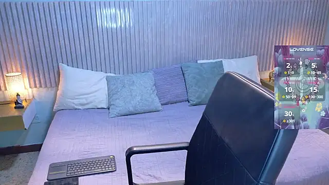 Snapshot of Eli666uwu chatting on 03/31/26, 10:48 Eli666uwu online show from 03/31/26, 10:48