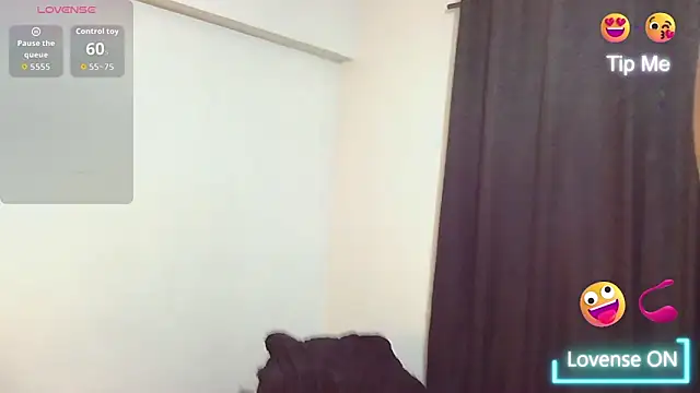 Snapshot of _luna_nyx chatting on 03/16/26, 08:51 luna nyx online show from 03/16/26, 08:51