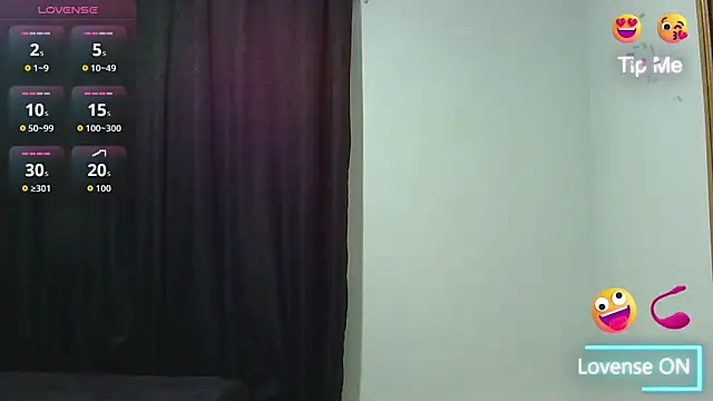 Snapshot of _luna_nyx chatting on 03/23/26, 08:40 luna nyx online show from 03/23/26, 08:40