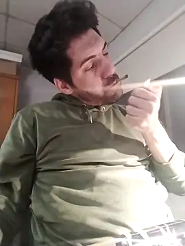 Snapshot of nicedick_bro chatting on 10/16/25, 07:53 nicedick bro online show from 10/16/25, 07:53