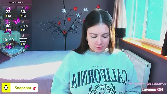 AnettaMilder online show from 03/23/26, 06:39