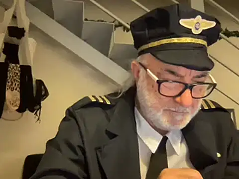 EroticVenetian online show from 03/07/25, 05:49