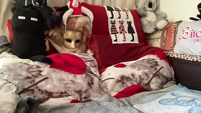 EroticVenetian online show from 10/22/25, 02:39