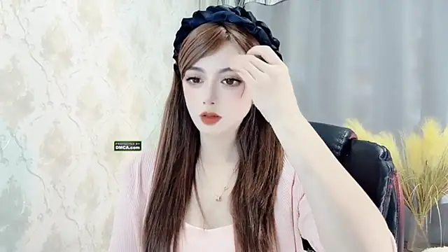 Snapshot of VIWVI chatting on 12/21/24, 05:47 VIWVI online show from 12/21/24, 05:47