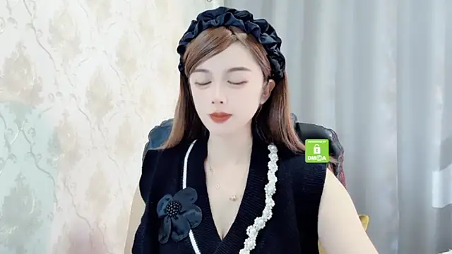 Snapshot of VIWVI chatting on 12/31/24, 05:22 VIWVI online show from 12/31/24, 05:22