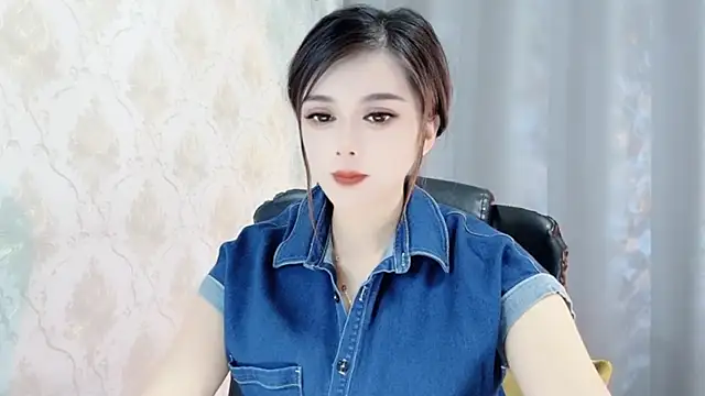 Snapshot of VIWVI chatting on 02/22/25, 08:07 VIWVI online show from 02/22/25, 08:07