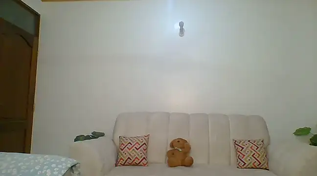 Snapshot of bigassbabe_001 chatting on 03/05/25, 03:18 bigassbabe 001 online show from 03/05/25, 03:18