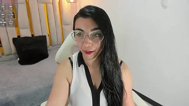 Karla hernandez  online show from 01/10/25, 10:06