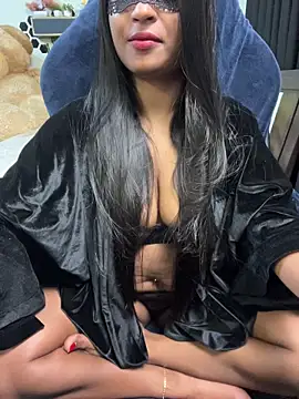 LillyLive online show from 02/18/26, 07:54