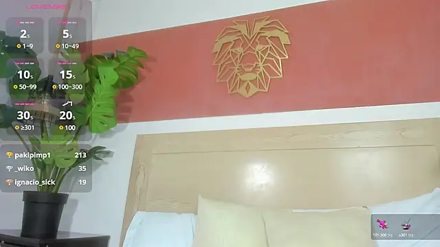 lili cardenas  online show from 12/06/24, 08:37