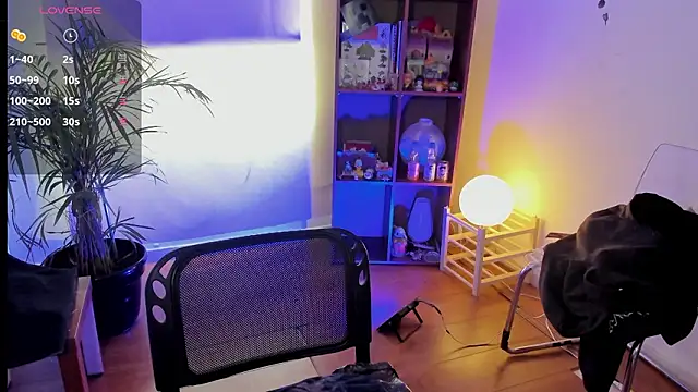 Snapshot of droolingdollfacee chatting on 02/06/26, 08:01 droolingdollfacee online show from 02/06/26, 08:01