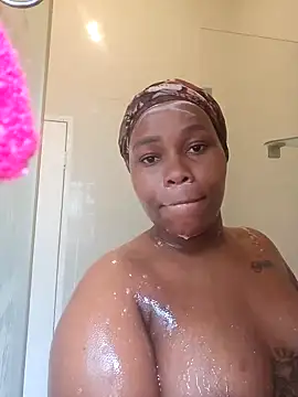 curvycloe1 online show from 02/20/25, 09:00