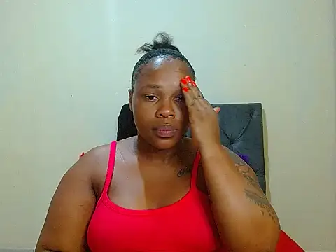 curvycloe1 online show from 03/05/25, 08:53