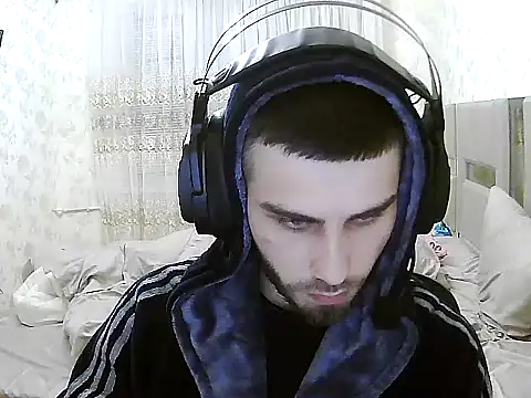 Snapshot of sweetbuddy3307 chatting on 01/06/26, 06:11 sweetbuddy3307 online show from 01/06/26, 06:11