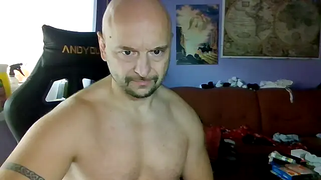 Snapshot of Sports-beast chatting on 11/27/25, 11:34 Sports-beast online show from 11/27/25, 11:34