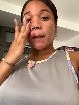 ashley Tompson1 online show from 03/19/25, 04:24