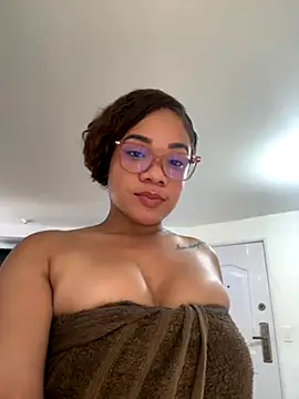 ashley Tompson1 online show from 10/04/25, 12:14