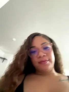 ashley Tompson1 online show from 10/08/25, 12:14