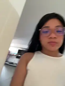 ashley Tompson1 online show from 11/19/25, 12:27