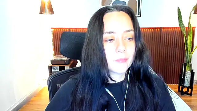 KatherineBond online show from 12/05/25, 07:10