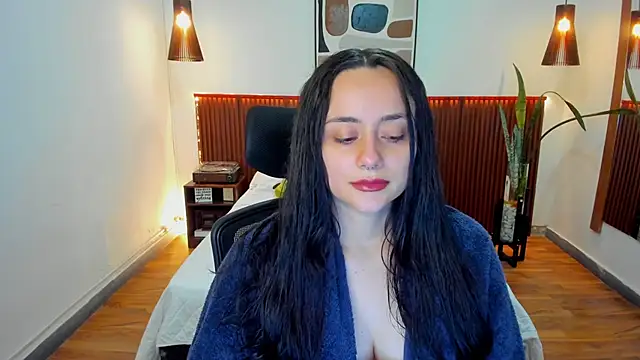 Snapshot of KatherineBond chatting on 02/18/26, 08:16 KatherineBond online show from 02/18/26, 08:16