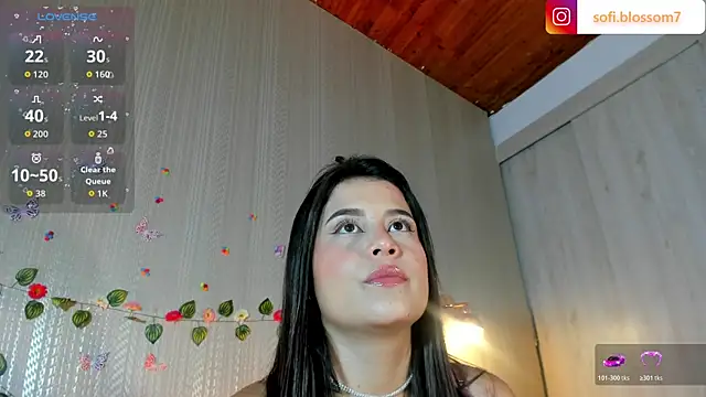Snapshot of Sofi_Blossom chatting on 07/10/26, 09:06 Sofi Blossom online show from 07/10/26, 09:06