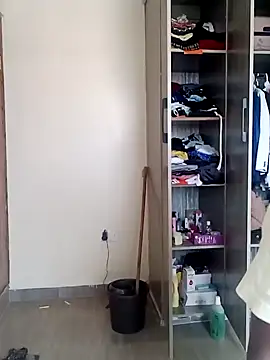 kelsie421 online show from 02/02/25, 06:04