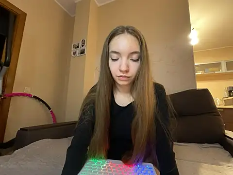 Snapshot of BarbaraFantasy chatting on 01/18/25, 09:02 BarbaraFantasy online show from 01/18/25, 09:02