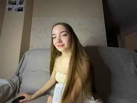 Snapshot of BarbaraFantasy chatting on 01/28/25, 07:53 BarbaraFantasy online show from 01/28/25, 07:53