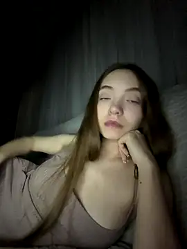 Snapshot of BarbaraFantasy chatting on 11/05/25, 09:59 BarbaraFantasy online show from 11/05/25, 09:59