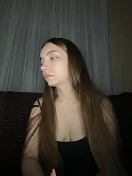 Snapshot of BarbaraFantasy chatting on 11/16/25, 09:20 BarbaraFantasy online show from 11/16/25, 09:20