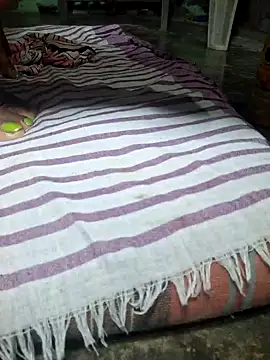 Snapshot of Priya_Bong chatting on 10/02/25, 07:32 Priya Bong online show from 10/02/25, 07:32