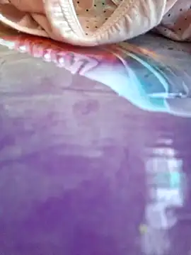 Snapshot of Priya_Bong chatting on 11/15/25, 07:38 Priya Bong online show from 11/15/25, 07:38