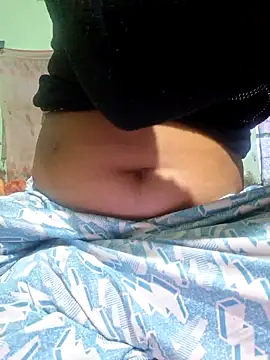 Snapshot of Priya_Bong chatting on 11/28/25, 03:09 Priya Bong online show from 11/28/25, 03:09