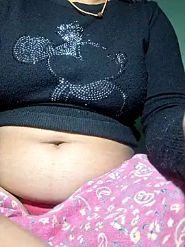 Snapshot of Priya_Bong chatting on 12/19/25, 04:14 Priya Bong online show from 12/19/25, 04:14