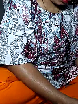 Priya Bong online show from 02/17/26, 05:04