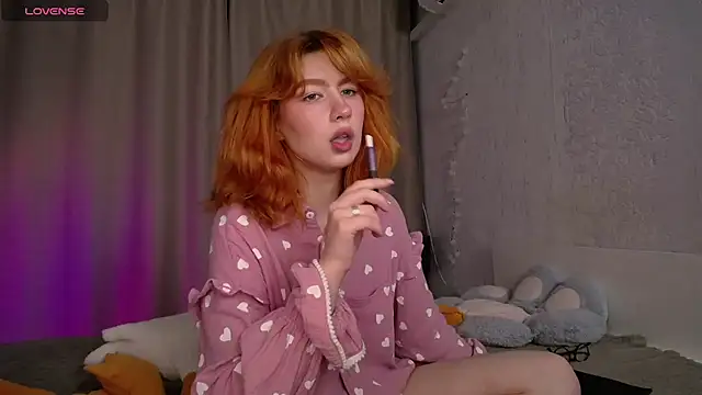 Snapshot of Evaa_Moonn_ chatting on 09/12/25, 11:48 Evaa Moonn online show from 09/12/25, 11:48