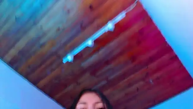 AnnaliOlsenX online show from 12/29/24, 07:53