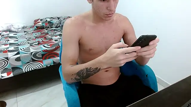 deividcloud36 online show from 10/15/25, 03:34