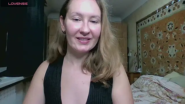 AnnaXLovers online show from 11/10/25, 11:31