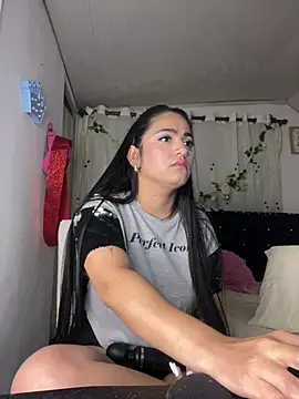 Snapshot of JazminTaylor chatting on 03/10/25, 11:06 JazminTaylor online show from 03/10/25, 11:06