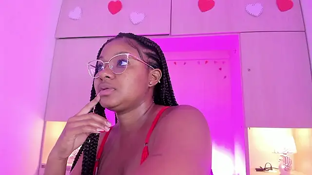 tamaraa smiith online show from 01/12/26, 12:21